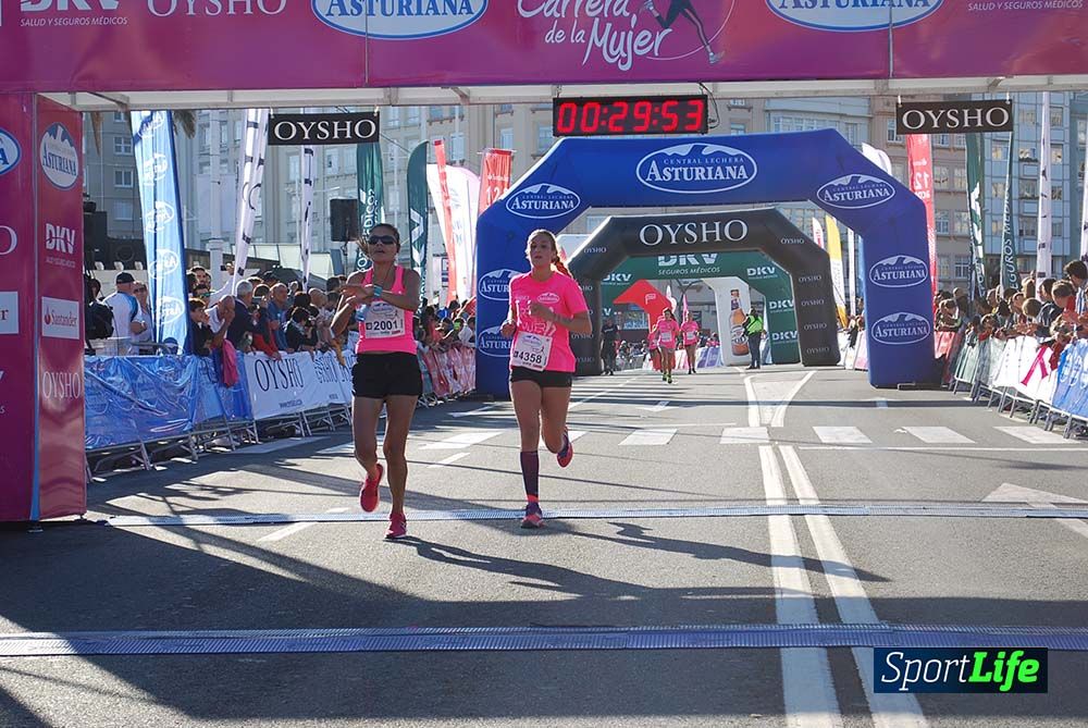 Carrera de la Mujer A Coruña meta 1 (de 00:26 a 00:35))