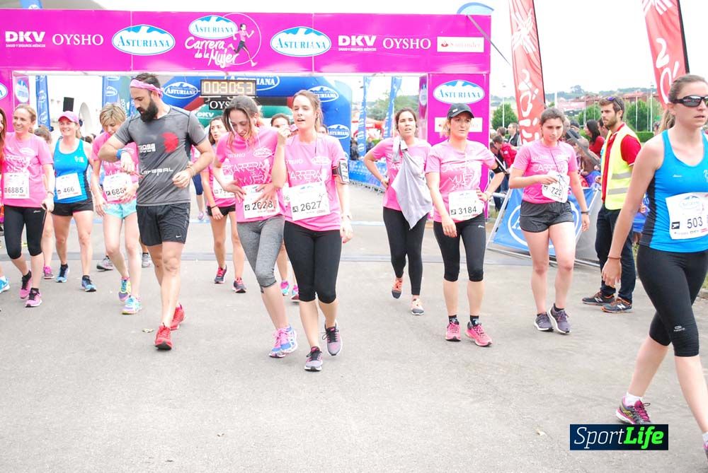 Carrera de la Mujer de Gijón meta 2 (de 30:51 a 41.44)