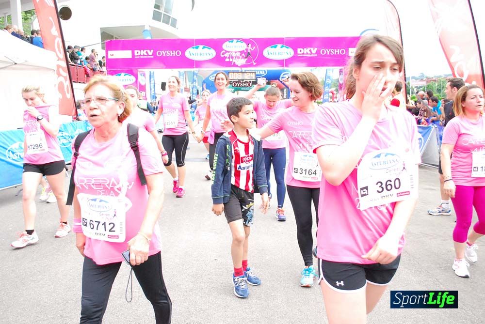 Carrera de la Mujer de Gijón meta 2 (de 30:51 a 41.44)