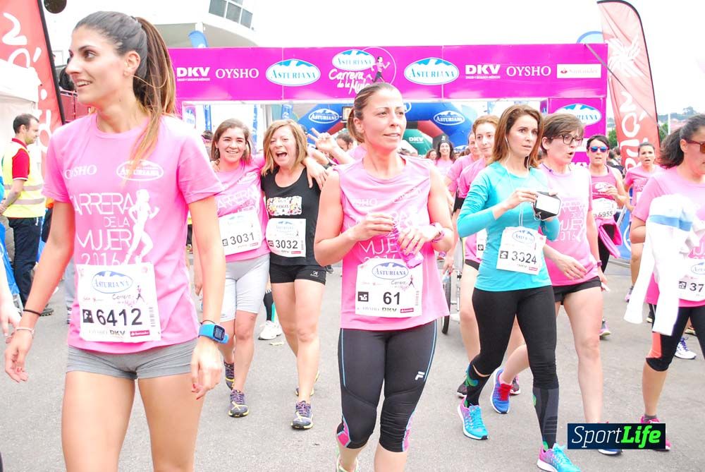 Carrera de la Mujer de Gijón meta 2 (de 30:51 a 41.44)