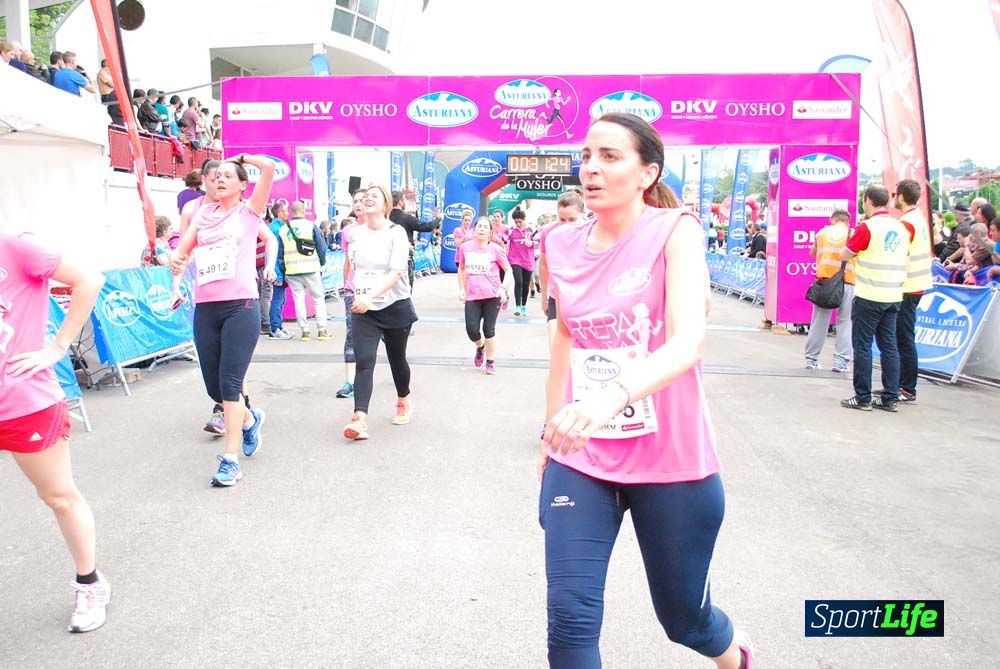 Carrera de la Mujer de Gijón meta 2 (de 30:51 a 41.44)
