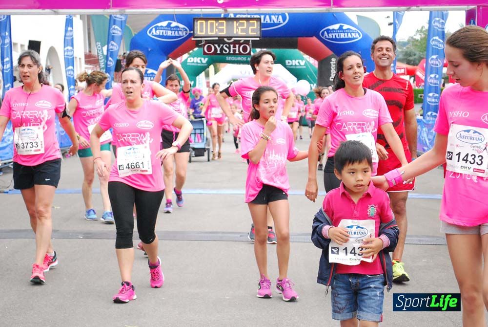Carrera de la Mujer de Gijón meta 2 (de 30:51 a 41.44)