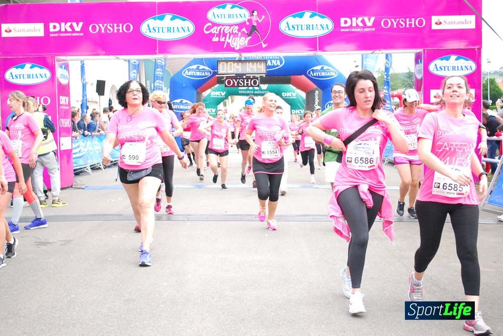 Carrera de la Mujer de Gijón meta 2 (de 30:51 a 41.44)