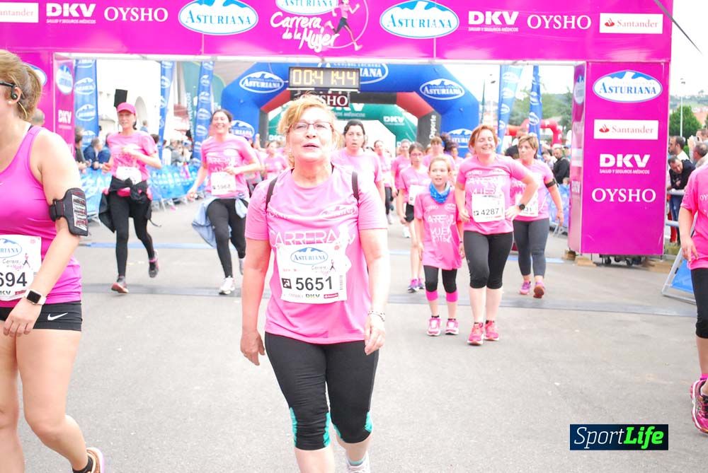 Carrera de la Mujer de Gijón meta 2 (de 30:51 a 41.44)