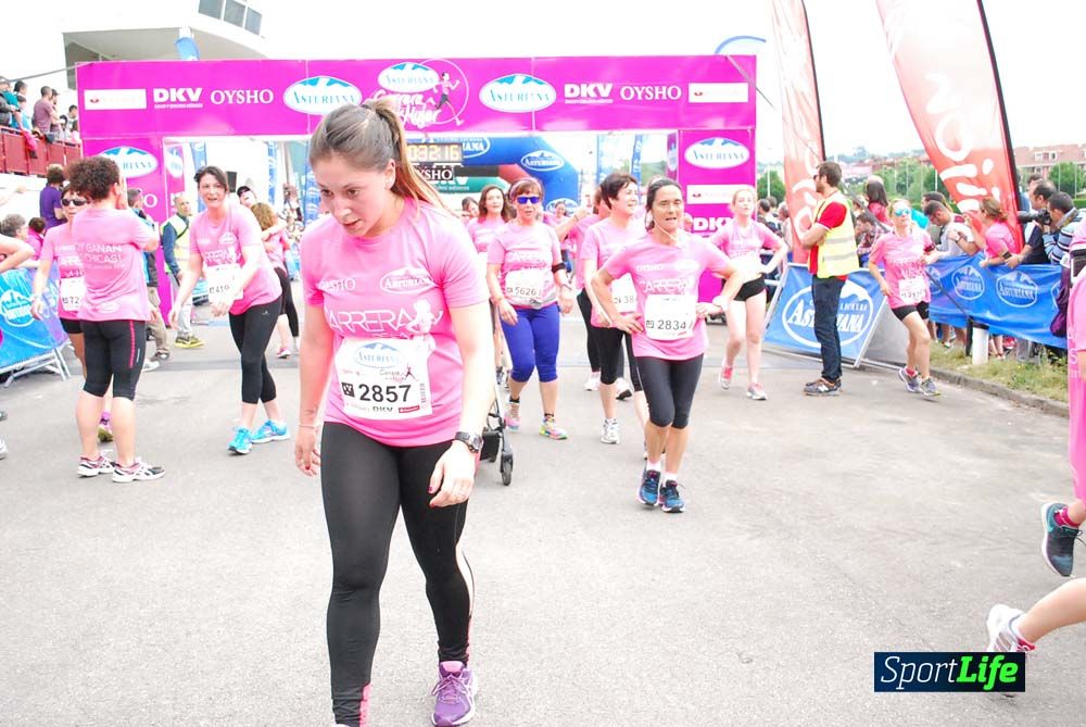 Carrera de la Mujer de Gijón meta 2 (de 30:51 a 41.44)