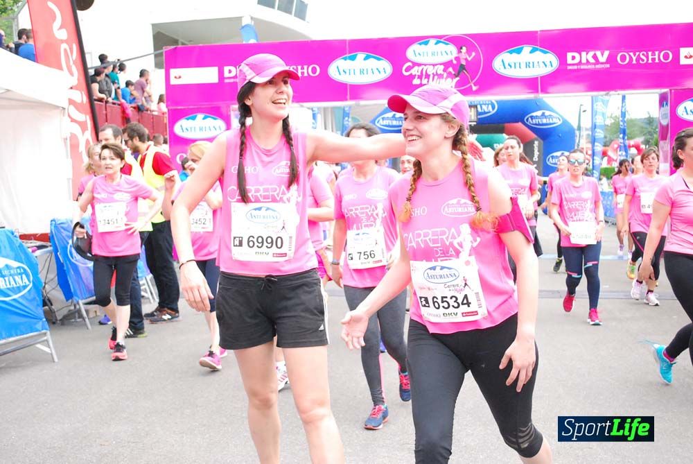 Carrera de la Mujer de Gijón meta 2 (de 30:51 a 41.44)