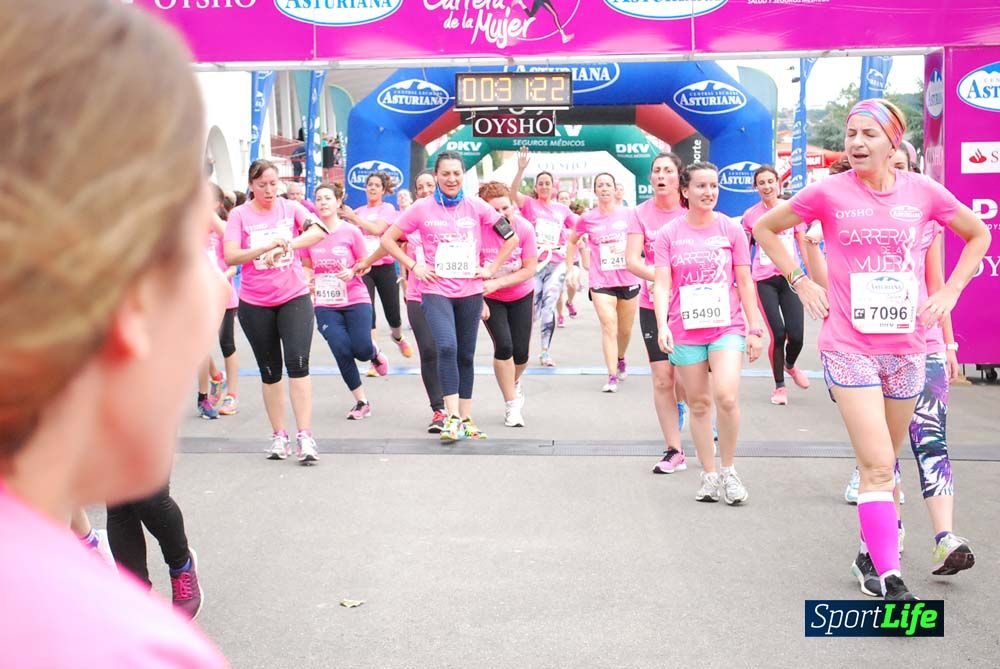Carrera de la Mujer de Gijón meta 2 (de 30:51 a 41.44)