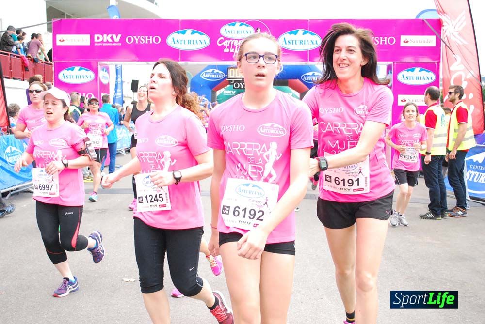 Carrera de la Mujer de Gijón meta 2 (de 30:51 a 41.44)