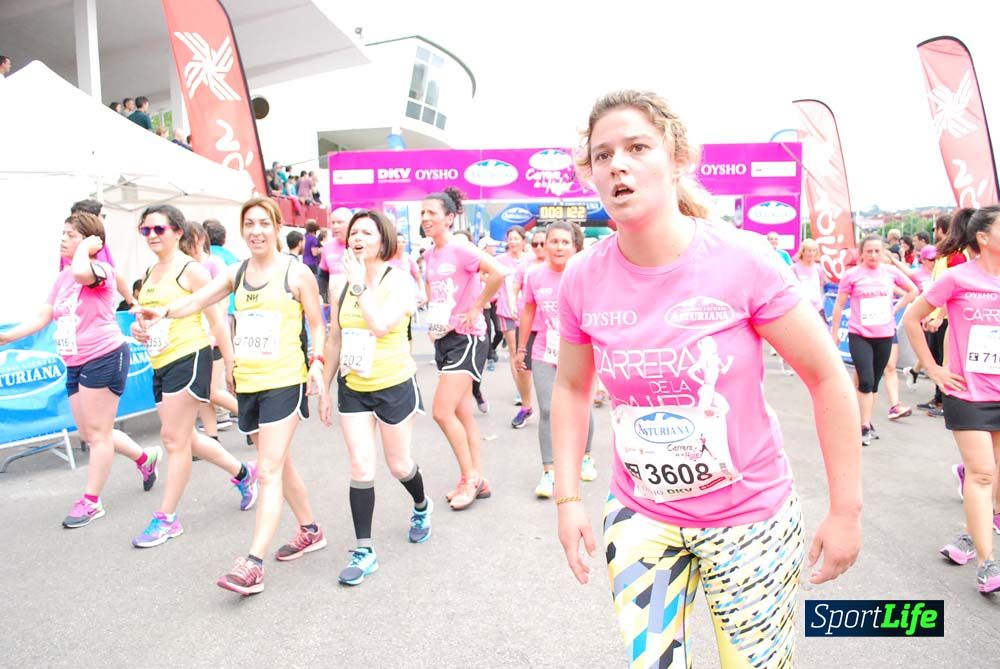 Carrera de la Mujer de Gijón meta 2 (de 30:51 a 41.44)