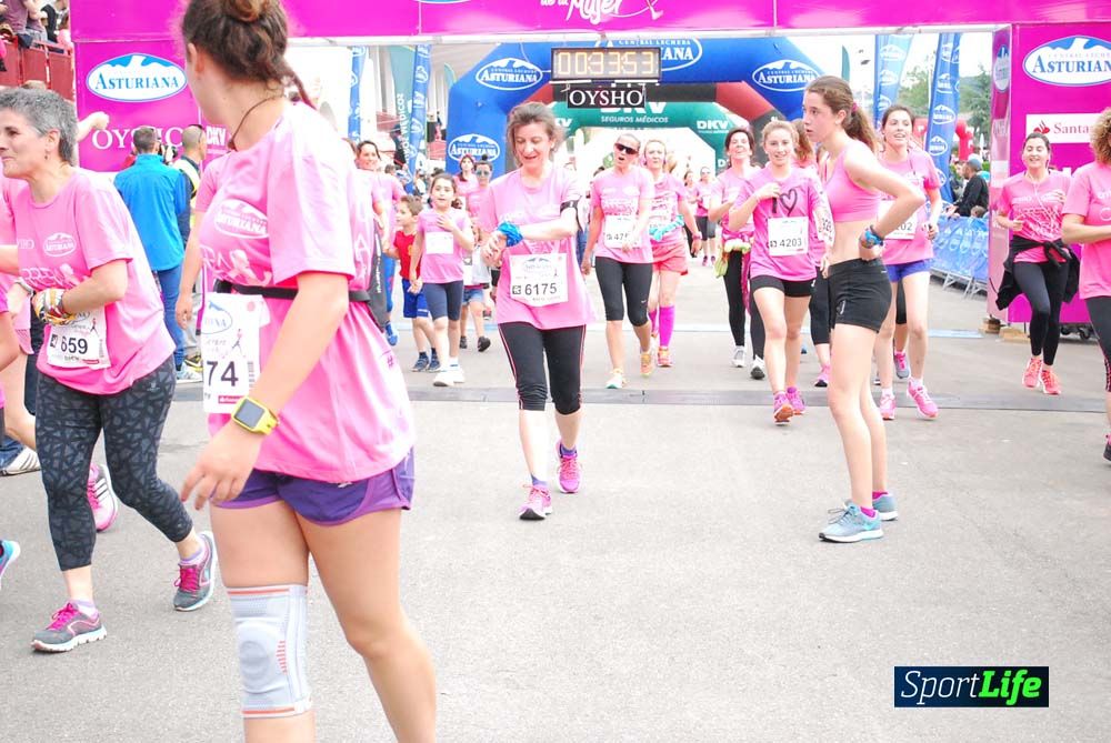 Carrera de la Mujer de Gijón meta 2 (de 30:51 a 41.44)