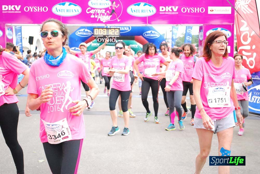 Carrera de la Mujer de Gijón meta 2 (de 30:51 a 41.44)