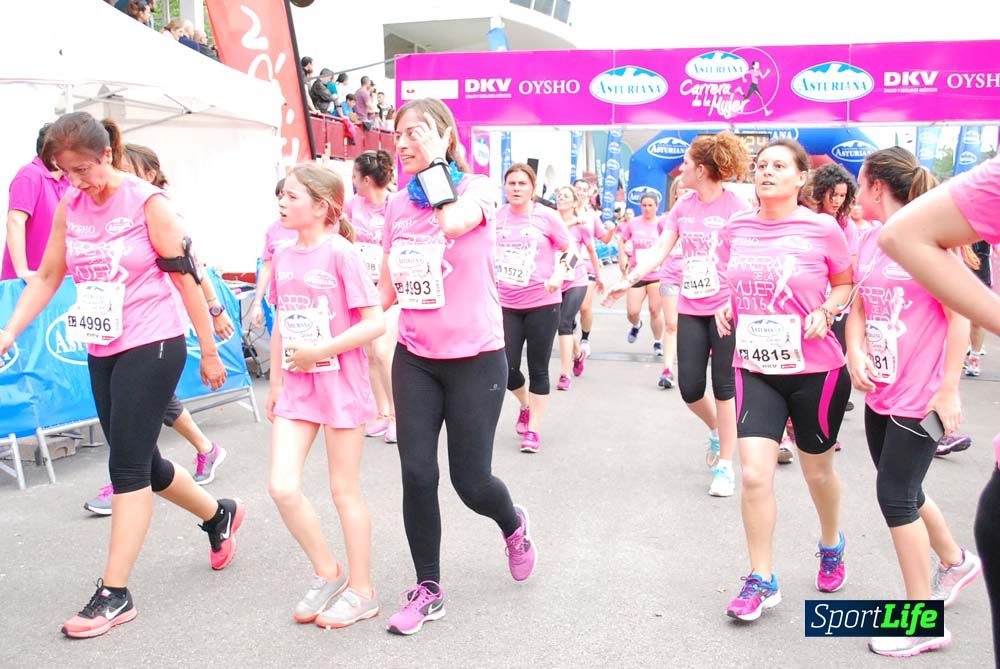 Carrera de la Mujer de Gijón meta 2 (de 30:51 a 41.44)