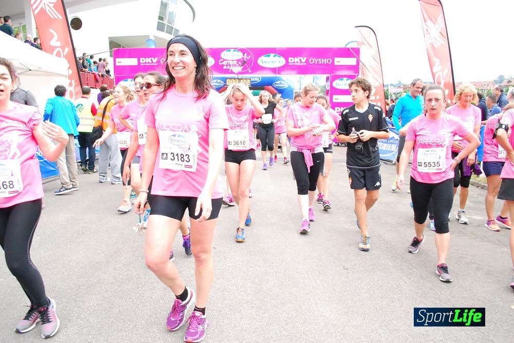 Carrera de la Mujer de Gijón meta 2 (de 30:51 a 41.44)