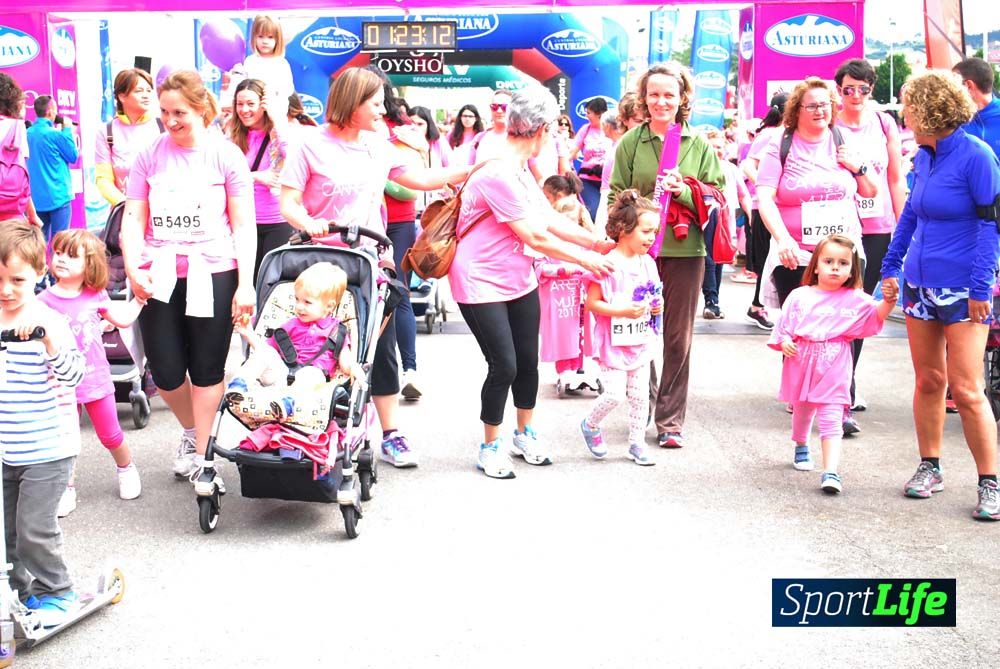 Carrera de la Mujer Gijón meta 7 (de 1h10 a 1h26))