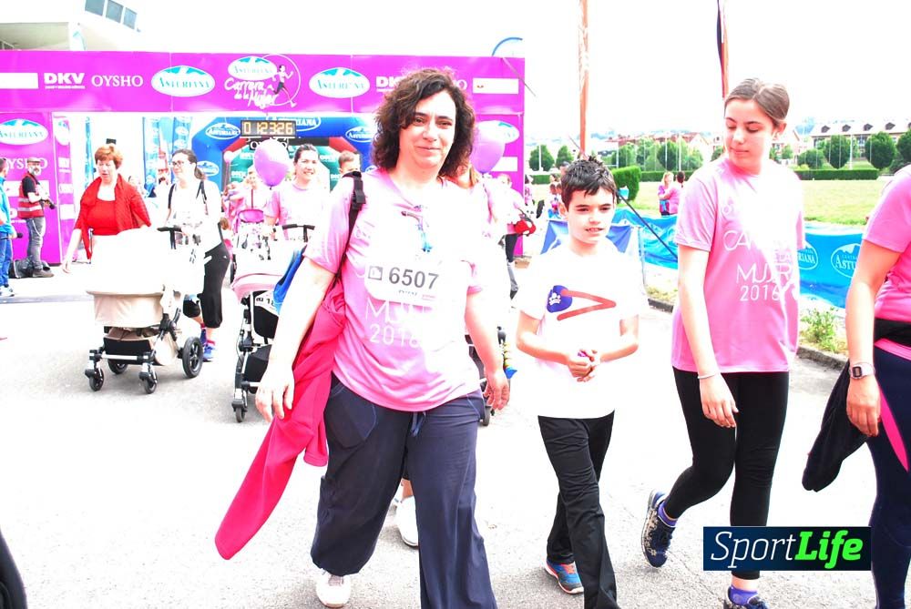 Carrera de la Mujer Gijón meta 7 (de 1h10 a 1h26))