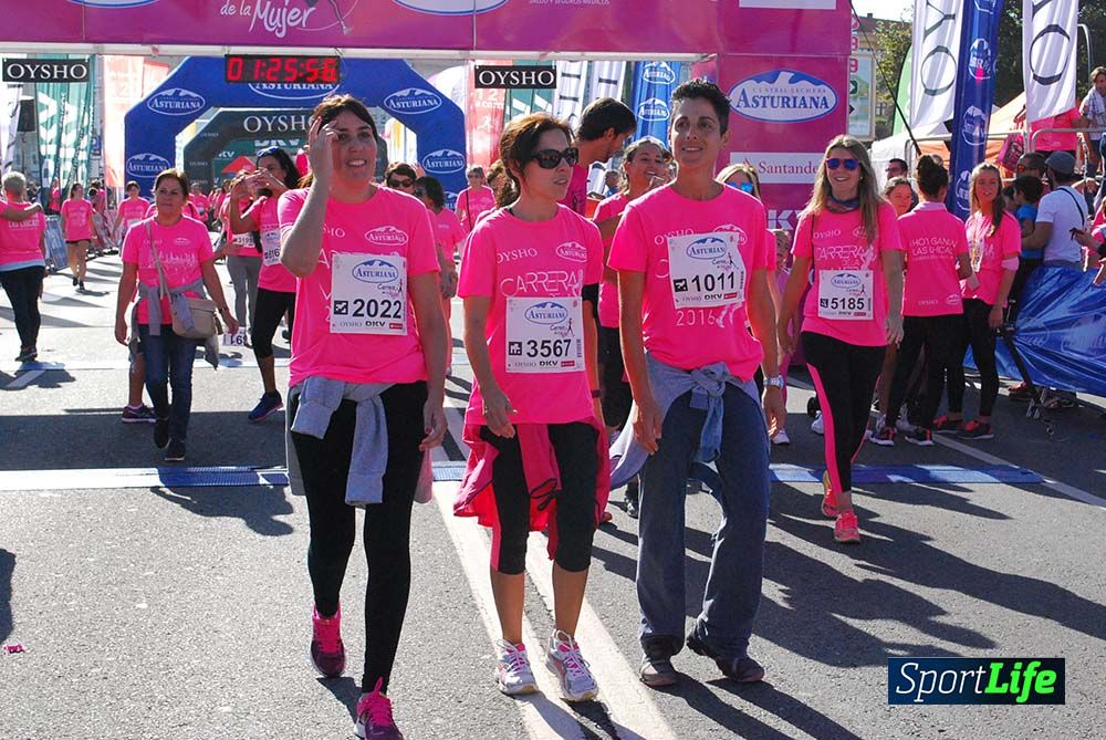 Carrera de la Mujer A Coruña meta 9 (de 1h 23´hasta el cierre de carrera)