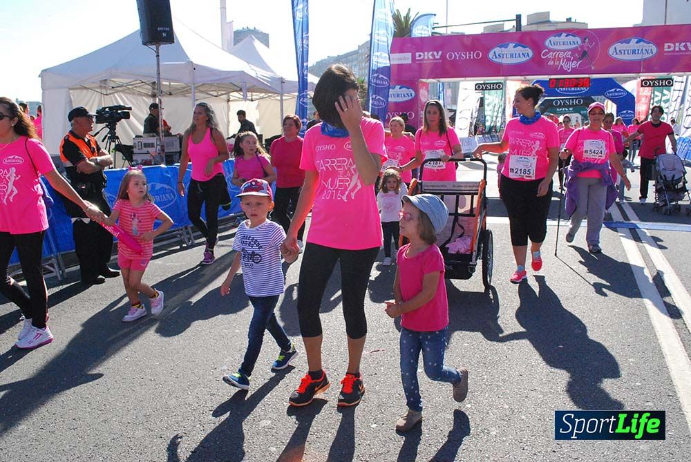 Carrera de la Mujer A Coruña meta 9 (de 1h 23´hasta el cierre de carrera)
