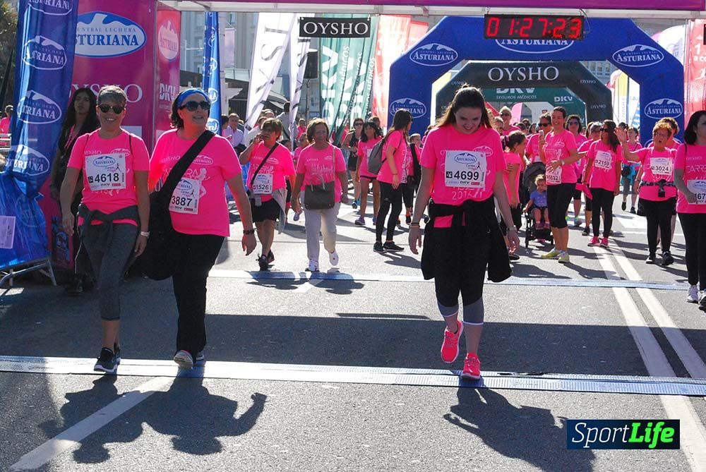 Carrera de la Mujer A Coruña meta 9 (de 1h 23´hasta el cierre de carrera)