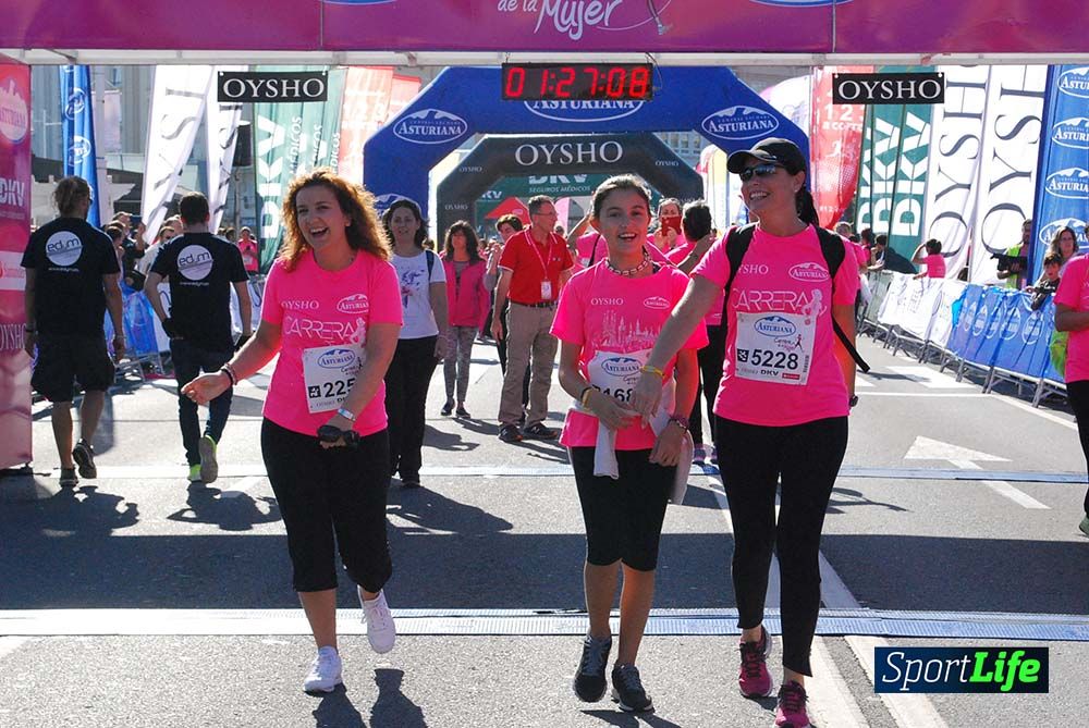 Carrera de la Mujer A Coruña meta 9 (de 1h 23´hasta el cierre de carrera)