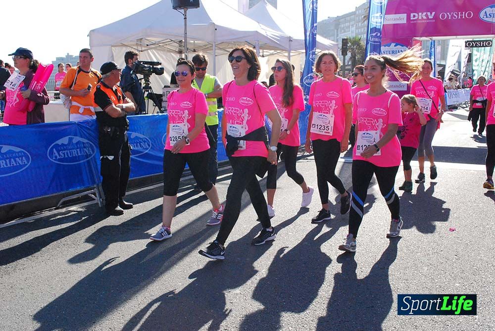 Carrera de la Mujer A Coruña meta 9 (de 1h 23´hasta el cierre de carrera)