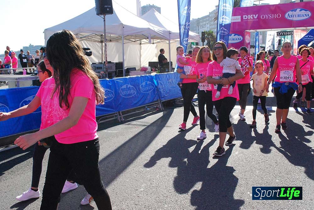 Carrera de la Mujer A Coruña meta 9 (de 1h 23´hasta el cierre de carrera)