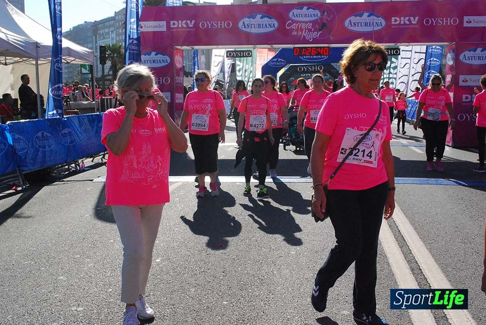 Carrera de la Mujer A Coruña meta 9 (de 1h 23´hasta el cierre de carrera)