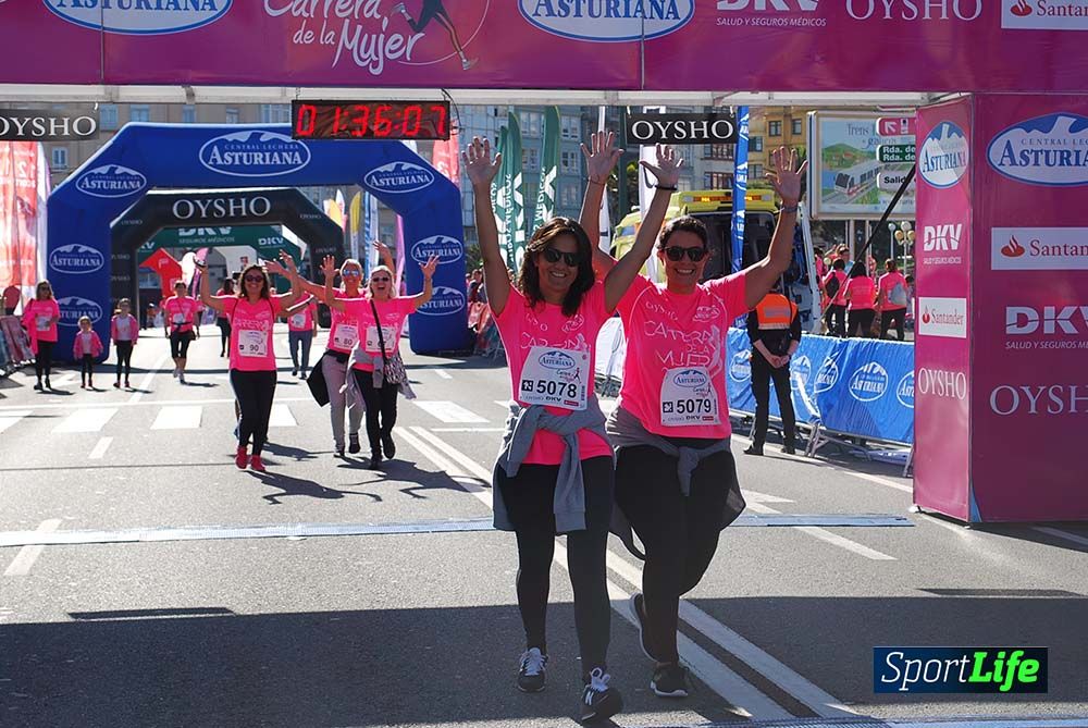 Carrera de la Mujer A Coruña meta 9 (de 1h 23´hasta el cierre de carrera)