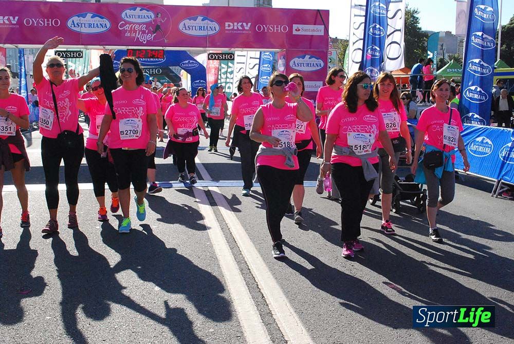Carrera de la Mujer A Coruña meta 9 (de 1h 23´hasta el cierre de carrera)