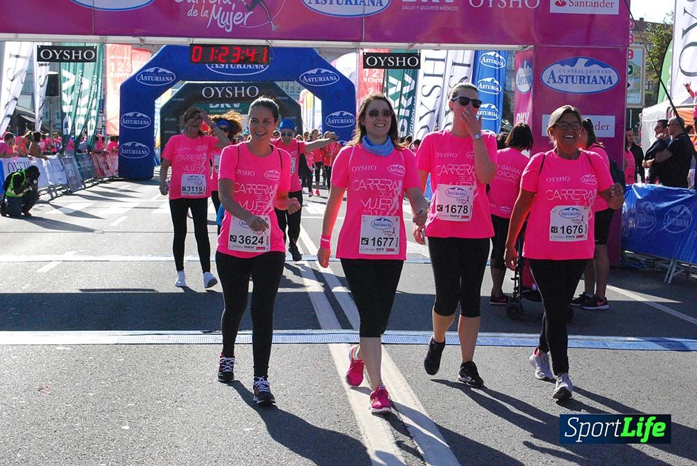 Carrera de la Mujer A Coruña meta 9 (de 1h 23´hasta el cierre de carrera)