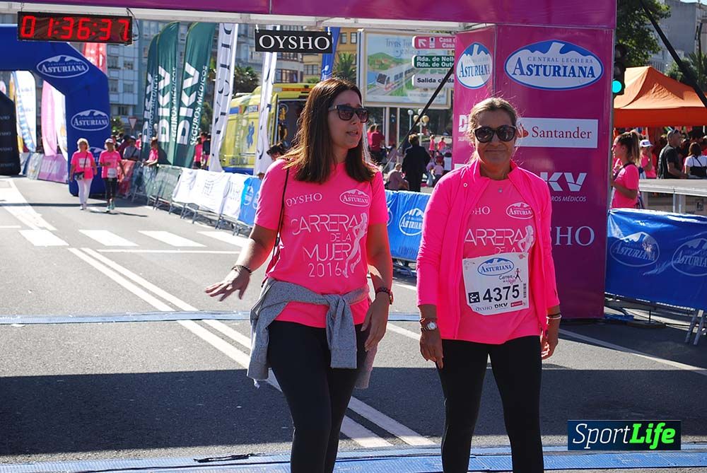 Carrera de la Mujer A Coruña meta 9 (de 1h 23´hasta el cierre de carrera)