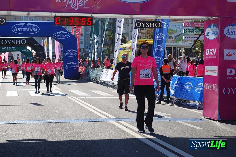 Carrera de la Mujer A Coruña meta 9 (de 1h 23´hasta el cierre de carrera)