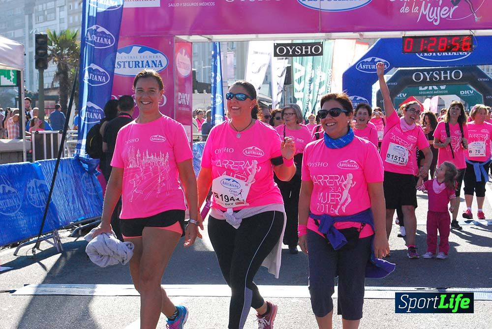 Carrera de la Mujer A Coruña meta 9 (de 1h 23´hasta el cierre de carrera)