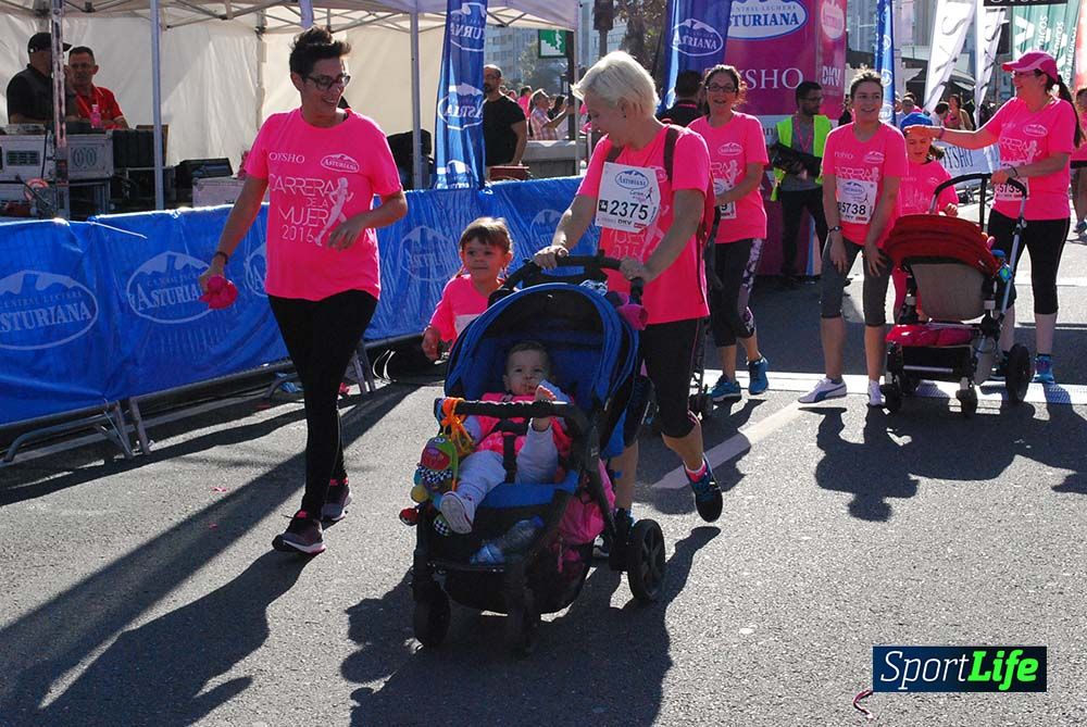 Carrera de la Mujer A Coruña meta 9 (de 1h 23´hasta el cierre de carrera)