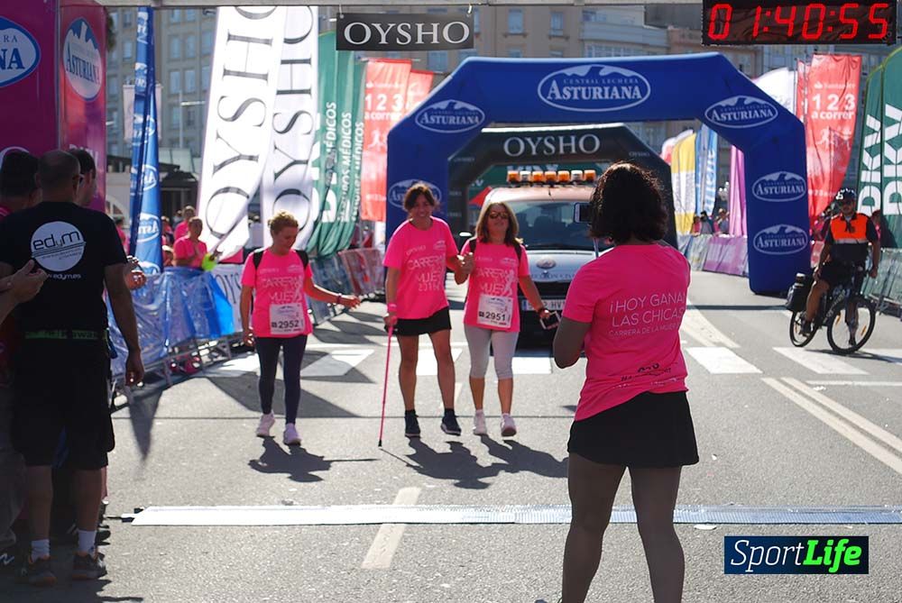 Carrera de la Mujer A Coruña meta 9 (de 1h 23´hasta el cierre de carrera)