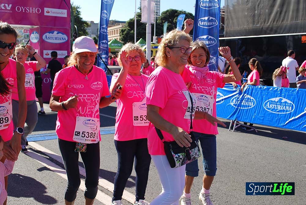 Carrera de la Mujer A Coruña meta 9 (de 1h 23´hasta el cierre de carrera)