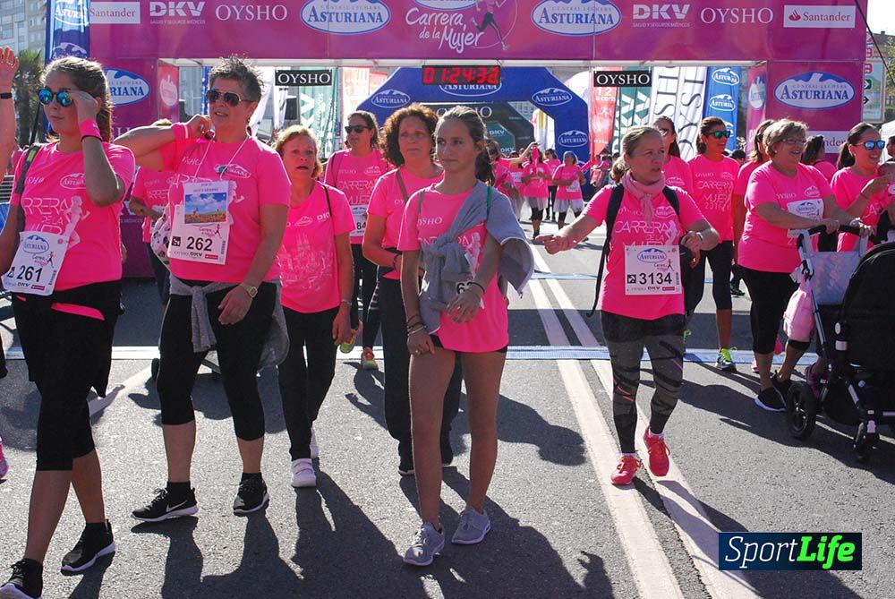 Carrera de la Mujer A Coruña meta 9 (de 1h 23´hasta el cierre de carrera)
