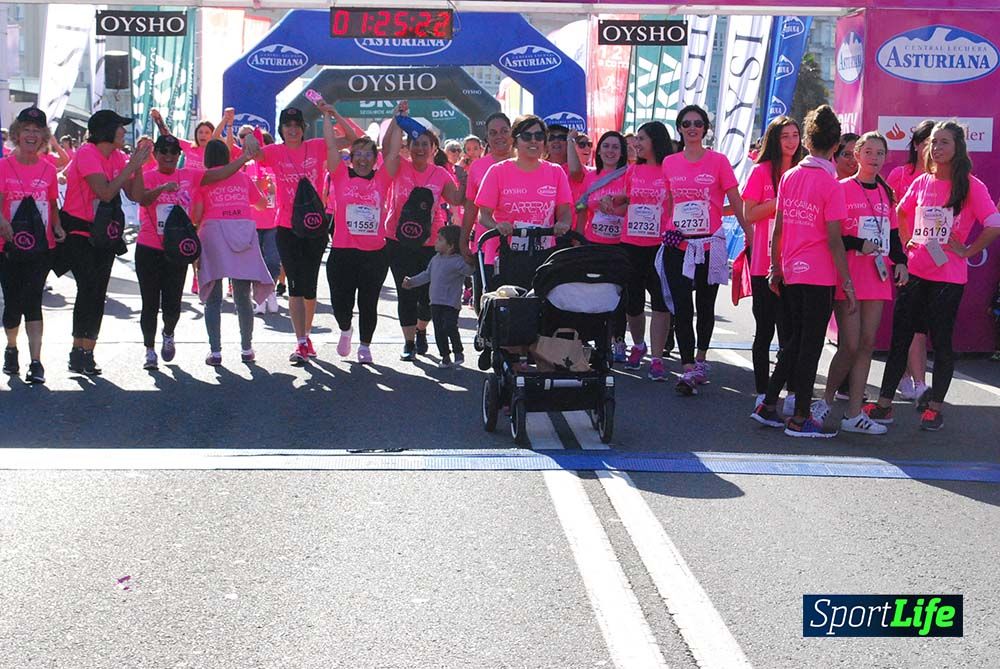 Carrera de la Mujer A Coruña meta 9 (de 1h 23´hasta el cierre de carrera)