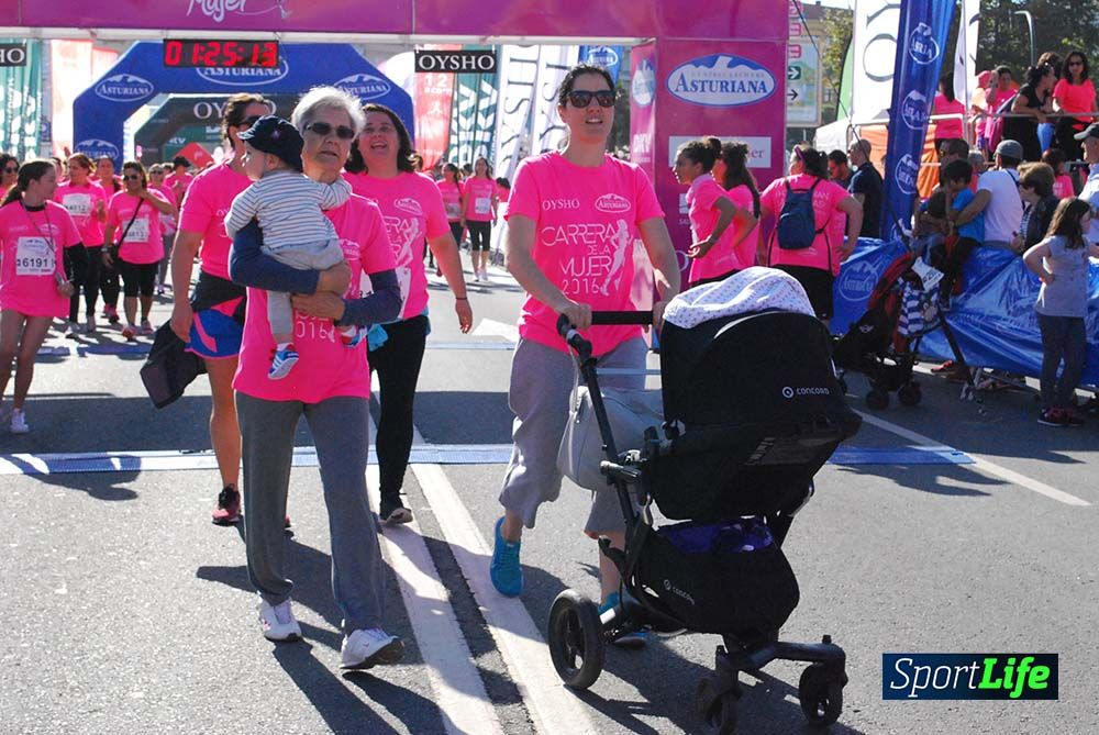Carrera de la Mujer A Coruña meta 9 (de 1h 23´hasta el cierre de carrera)