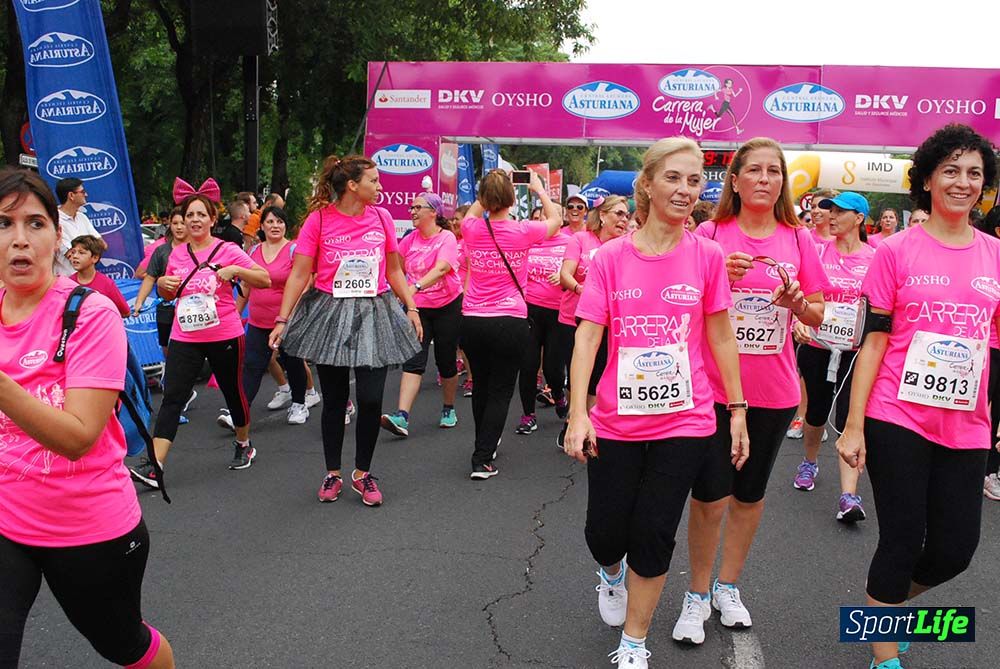 Carrera de la Mujer Sevilla meta 7 (arco derecho) desde el minuto 57 hasta 1h