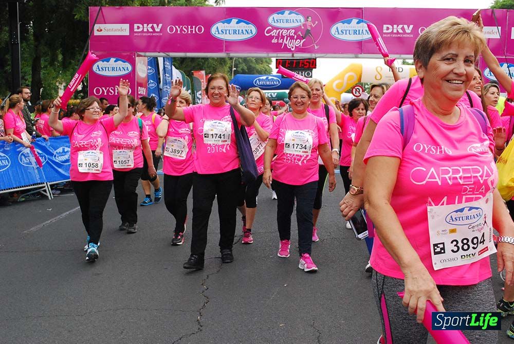 Carrera de la Mujer Sevilla meta 9 (arco derecho) desde 1h05 a 1h12