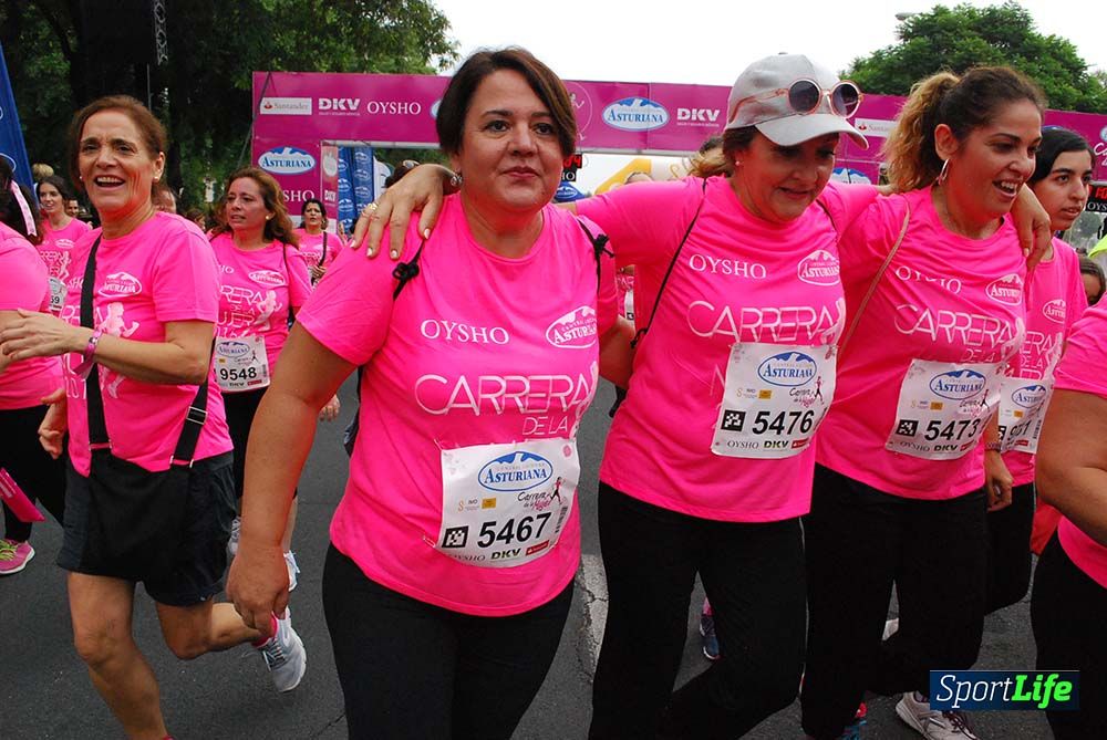 Carrera de la Mujer Sevilla meta 9 (arco derecho) desde 1h05 a 1h12