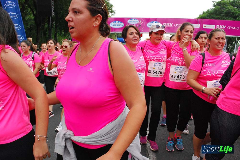 Carrera de la Mujer Sevilla meta 9 (arco derecho) desde 1h05 a 1h12