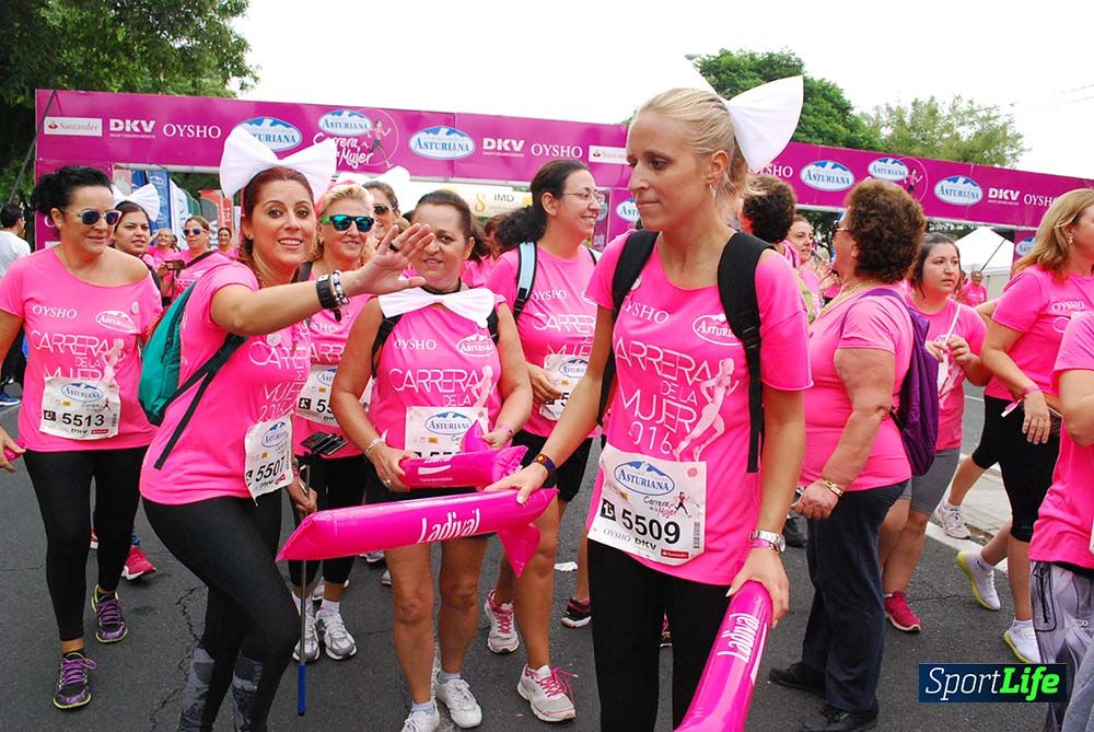 Carrera de la Mujer Sevilla meta 12 (arco derecho) desde 1h23 hasta 1h30