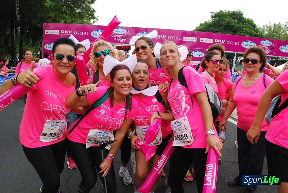 Carrera de la Mujer Sevilla meta 12 (arco derecho) desde 1h23 hasta 1h30