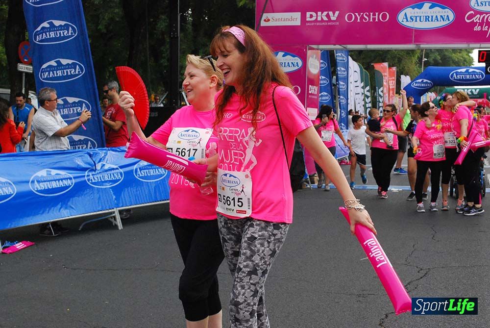 Carrera de la Mujer Sevilla meta 12 (arco derecho) desde 1h23 hasta 1h30