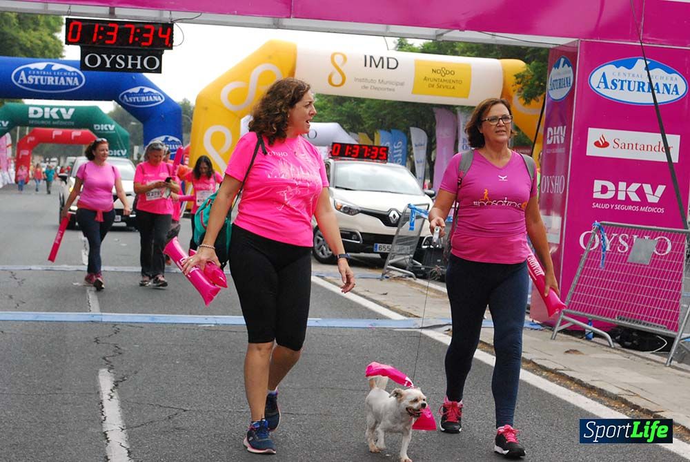 Carrera de la Mujer Sevilla meta 13 (arco derecho) desde 1h 30 hasta 1h 38