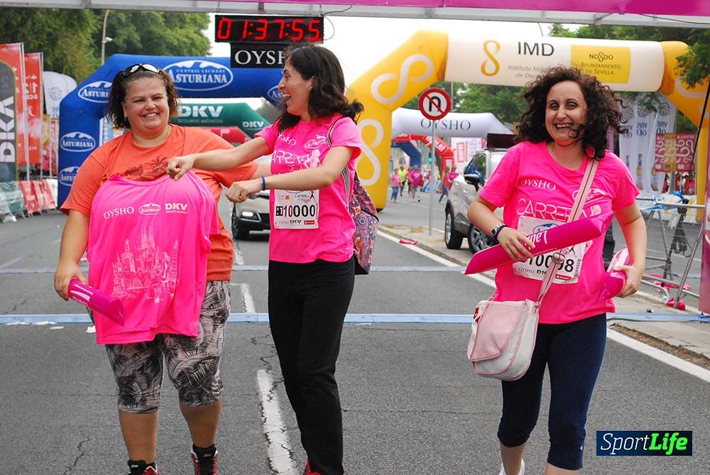 Carrera de la Mujer Sevilla meta 13 (arco derecho) desde 1h 30 hasta 1h 38