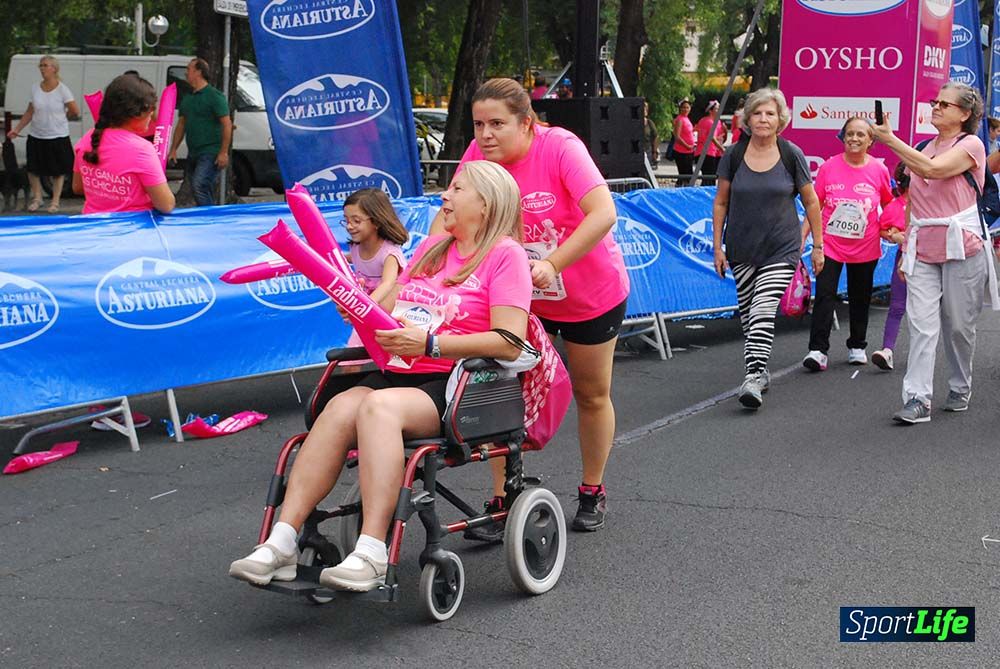 Carrera de la Mujer Sevilla meta 13 (arco derecho) desde 1h 30 hasta 1h 38