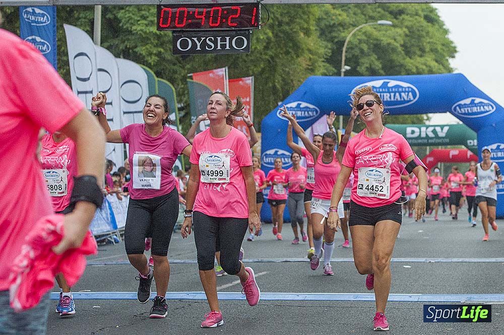 Carrera de la Mujer Sevilla meta (arco izquierdo) desde el minuto 37 al 43