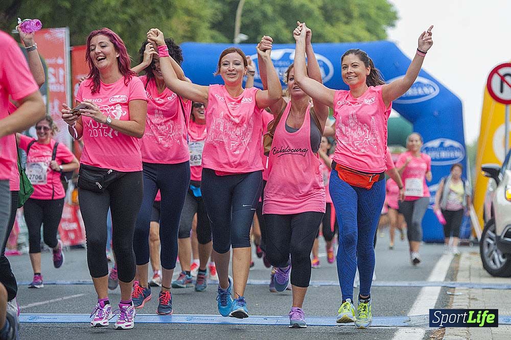 Carrera de la Mujer Sevilla (arco izquierdo) desde el minuto 51 hasta 1h 01